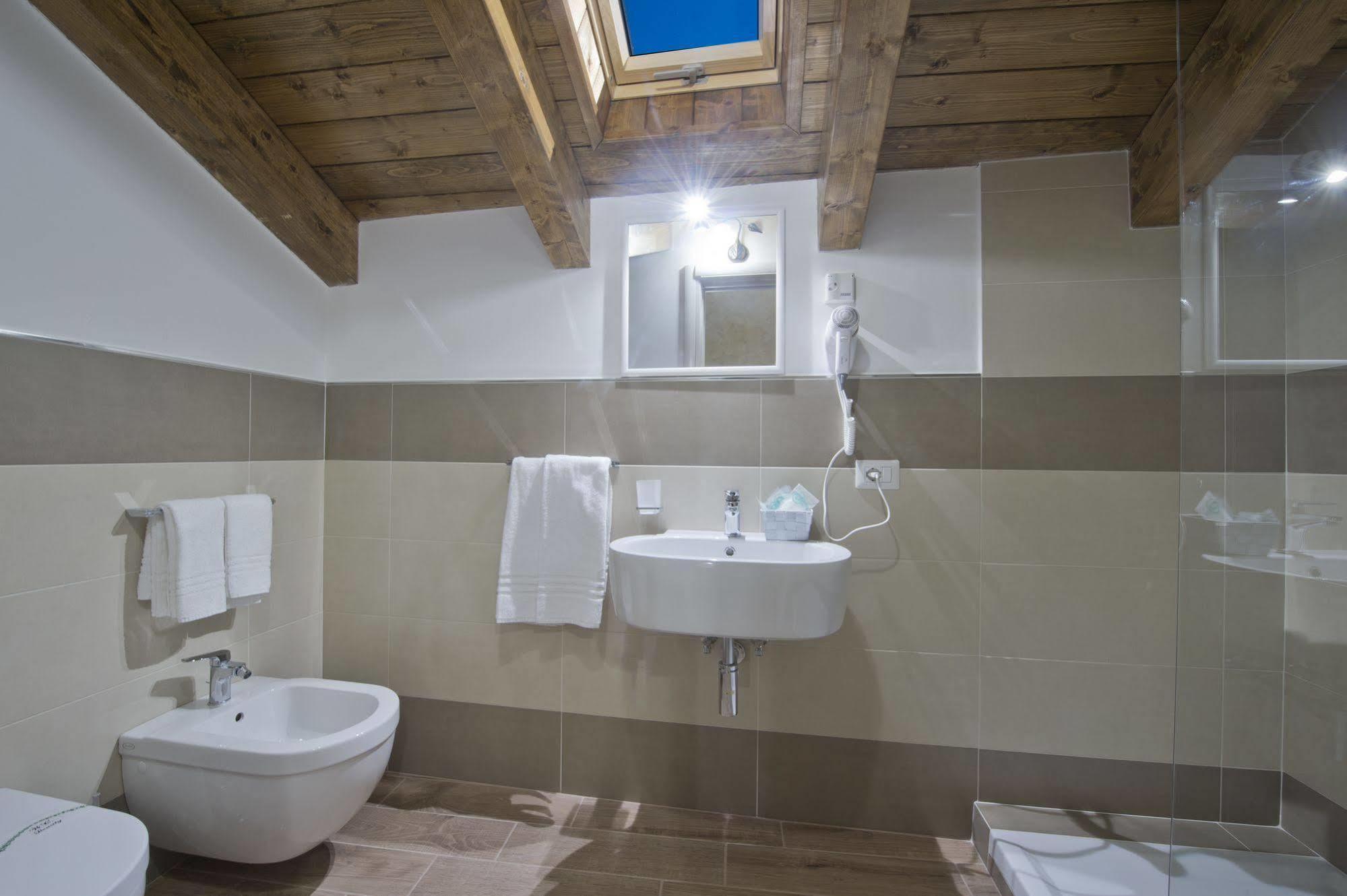 Gli Dei Gemelli Bed & Breakfast Agerola Dış mekan fotoğraf
