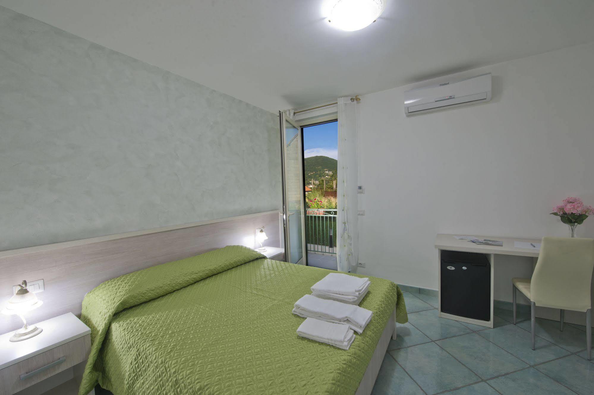 Gli Dei Gemelli Bed & Breakfast Agerola Dış mekan fotoğraf